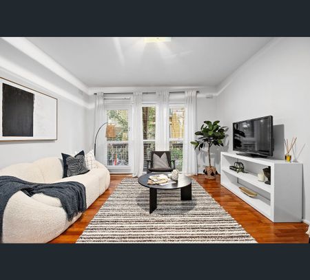 2/69 Tennyson Street, Elwood, Vic 3184 - Photo 2