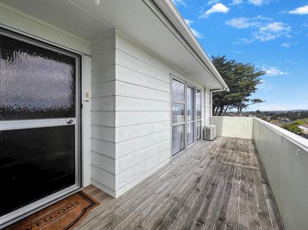 1/27 Midgley Road, West Harbour - Photo 4