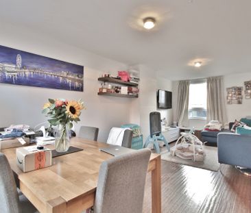 Colet Gardens, St Paul's Court, Hammersmith, London, W14 - Photo 4