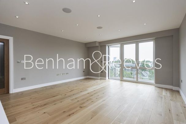 3 bedroom apartment to rent - Photo 1