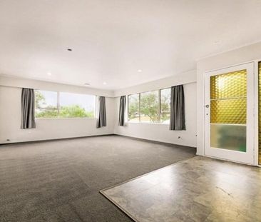 79 Stewart Dr, Newlands - Photo 2