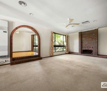 Warmth, Charm & Versatility - Photo 3