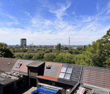 Südostviertel. 2,5 Raum. Fernwärme-Heizung. - Photo 1