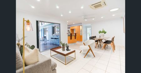 A Private Family Retreat with Pool & Reserve Access – Tranquil Cul-de-Sac Living - Photo 3