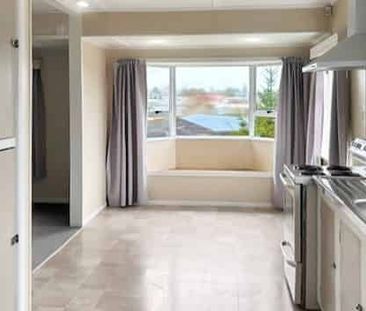 TOKOROA - 3 BEDROOMS - Photo 3