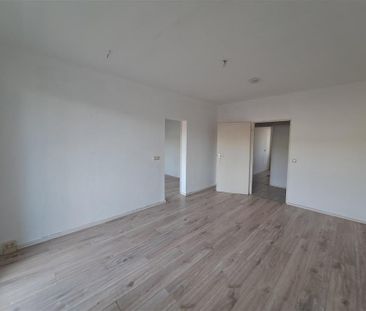 gemütliche 2 Raum- Wohnung mit Balkon in Sandersdorf - Photo 3