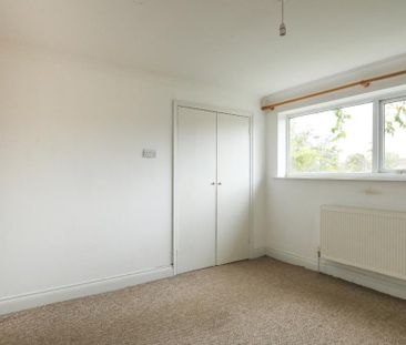 2 bedroom bungalow to rent - Photo 3