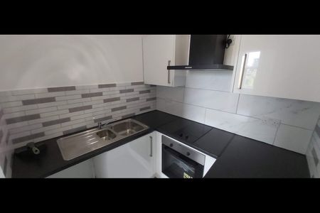 Studio Flat, Stanley Road, L20 - Photo 5