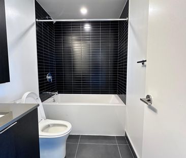 For Lease - 86 Dundas Street Unit# 1303, Mississauga, Ontario - Photo 5