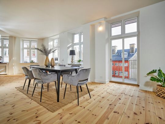 Nyhavn 11B, 2 sal, lejl. 1, 1255 København K - Foto 1