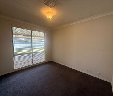 71 Lemonwood Cct, Thornton, NSW 2322 - Photo 1