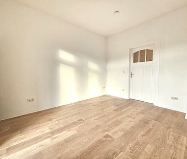 Familienwohnung mit Balkon in ruhiger Lage - Foto 2