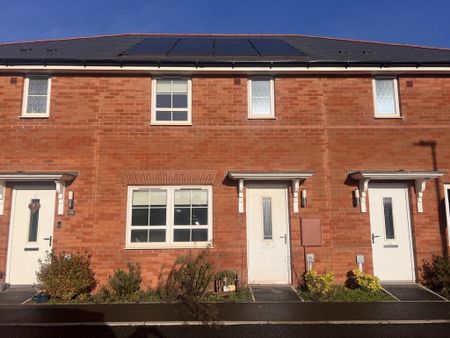 3 bedroom terraced house to rent - Photo 3