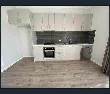 2/48 Huddersfield Road, Deer Park, Vic 3023 - Photo 6