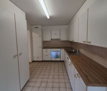 5.5 Zimmer, 122 m², 2. Stock - Foto 3