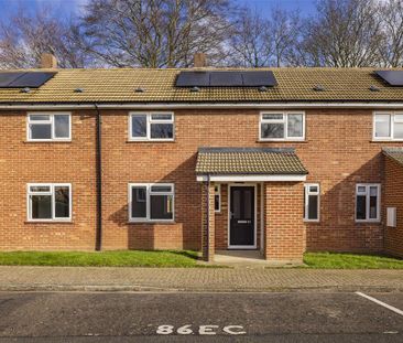 East Crescent, Dereham, Swanton Morley - Photo 1