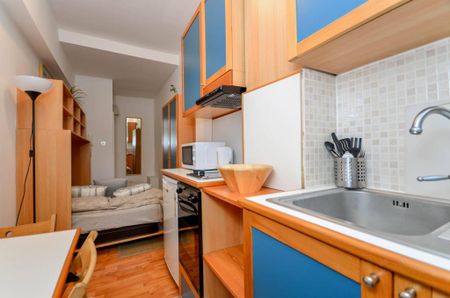 Flat 36 West Cromwell Road, Earls Court SW5 9QL - Photo 3