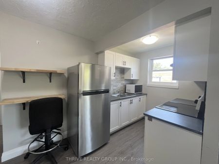 106 King Edward Avenue #7 - Photo 5