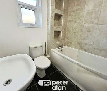 Heol Y Cadno, Thornhill, Cardiff, CF14 - Photo 1