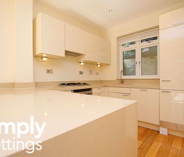 4 Bed property for rent - Photo 5