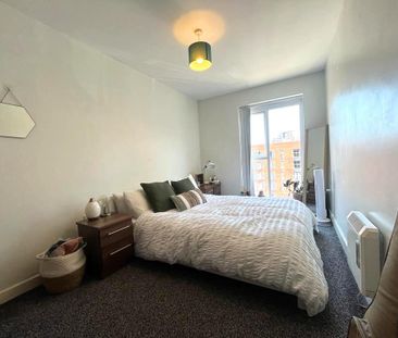 3 bedroom apartment to rent - Photo 5