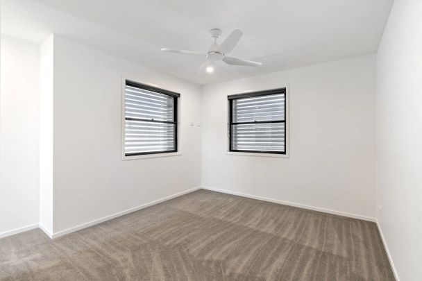 Modern 3 Bedroom Home in Central Coolum! - Photo 1