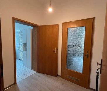 1-Raum-Wohnung, Bad m. Fenster, inkl. Küche, Badewanne, 30qm - Foto 1
