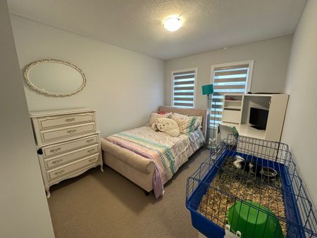 For Lease - 290 Equestrian Way Unit# 9, Cambridge, Ontario - Photo 4