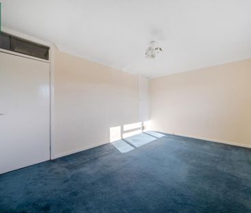 2 bedroom end of terrace house to rent - Photo 6
