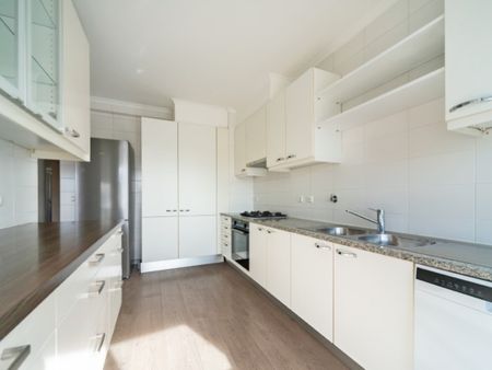 Apartamento T4 em Lisboa - Photo 5