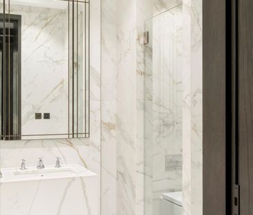 An exceptional one-bedroom duplex apartment to rent in Notting Hill, W11. - Photo 3