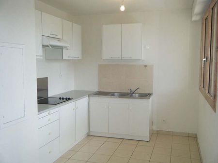 Location Appartement 4 pièces 93m² BESANCON 25000 - Photo 5