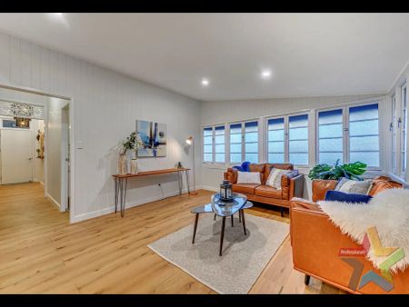 “Simply Stunning” - Photo 4