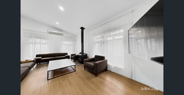 Spacious Family Home in Convenient Essendon Location - Photo 1