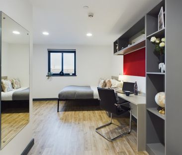 1 Bed Student Accommodation - Photo 3