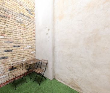 1 Bed Terraced House, Coliston Passage, SW18 - Photo 3