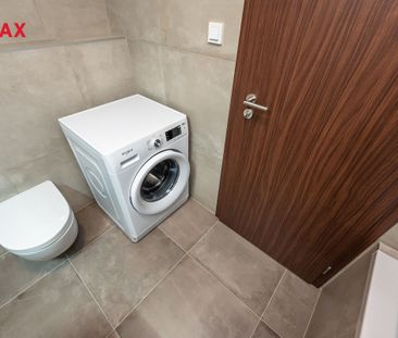 Pronájem bytu 2+kk v osobním vlastnictví 56 m², Praha 4 - Modřany - Photo 3