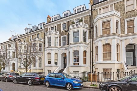 Campden Hill Gardens, London, W8 - Photo 3