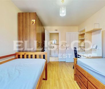 2 bedroom apartment to rent - Photo 6