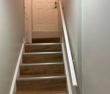 185 Red Maple Road #Basement - Photo 1