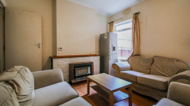 3 bedroom terraced house to rent - Photo 1