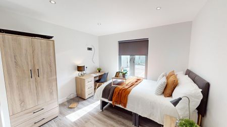 7 bedroom flat to rent - Photo 4