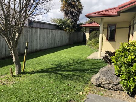 Whitehead Road, Saint Leonards - Photo 3