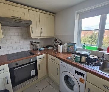 2 bedroom flat to rent - Photo 5