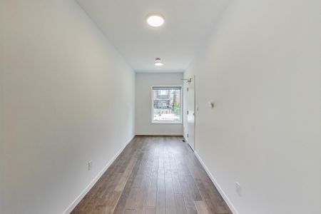 For Lease - 846 Carlaw Avenue Unit# Main, Toronto, Ontario - Photo 4