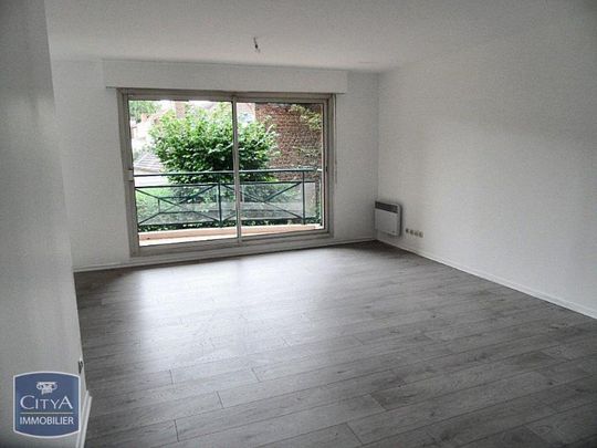 Location Appartement 3 pièces 72m² LAMBERSART 59130 - Photo 1
