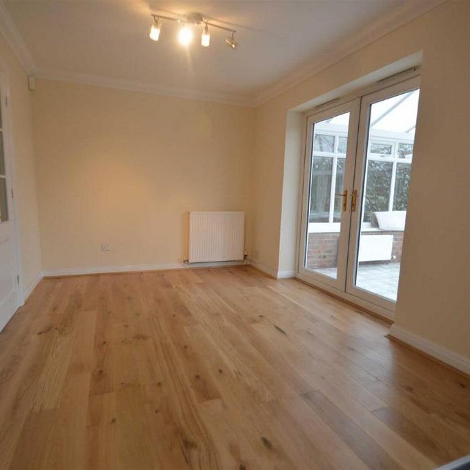 4 bedroom house to rent - Photo 1