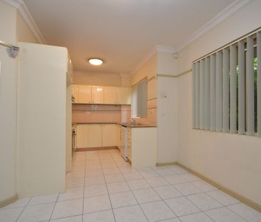 Central Location! Westmead Public School Catchment!!! - Photo 5