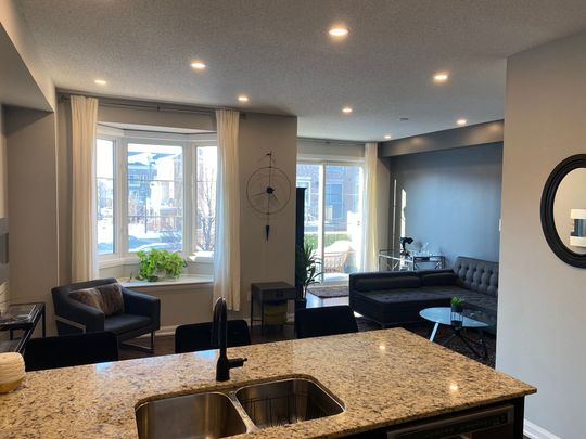 For Lease - 165 Hampshire Way Unit# 123, Milton, Ontario - Photo 1