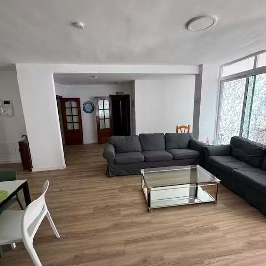 Calle Diego de Almaguer, Málaga, Andalusia 29006 - Photo 1